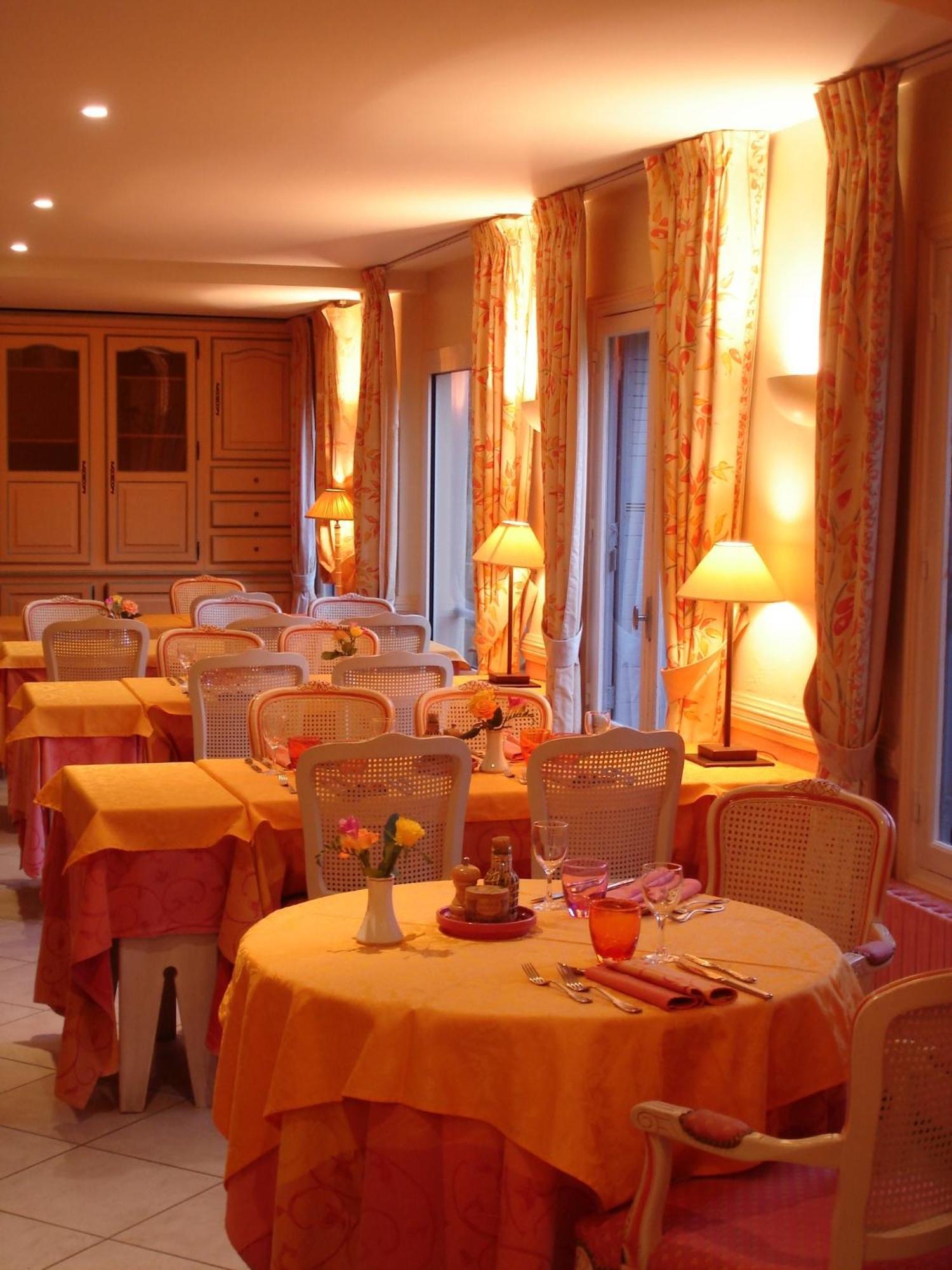 Hotel Mireille Arles Kültér fotó
