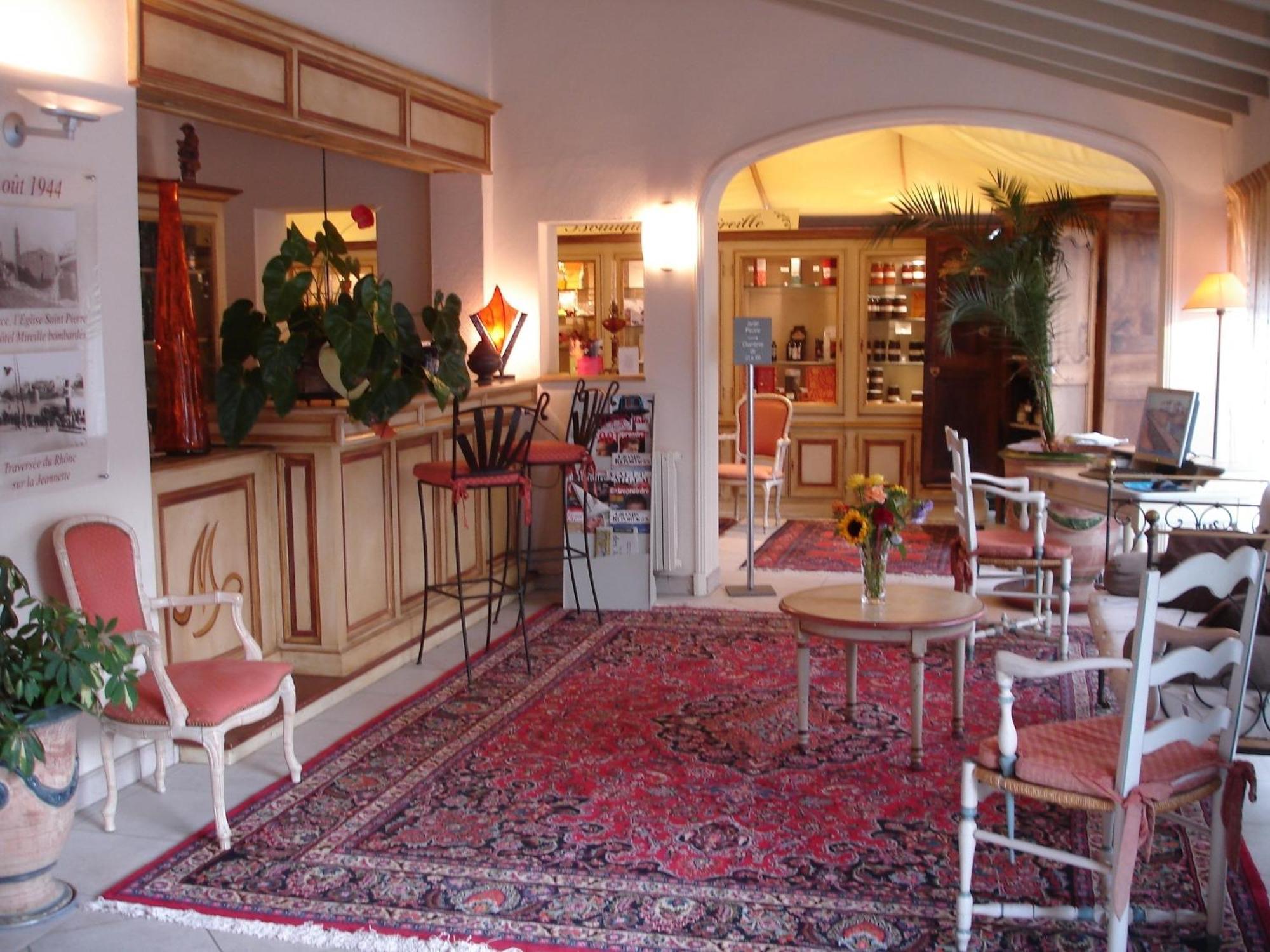 Hotel Mireille Arles Kültér fotó