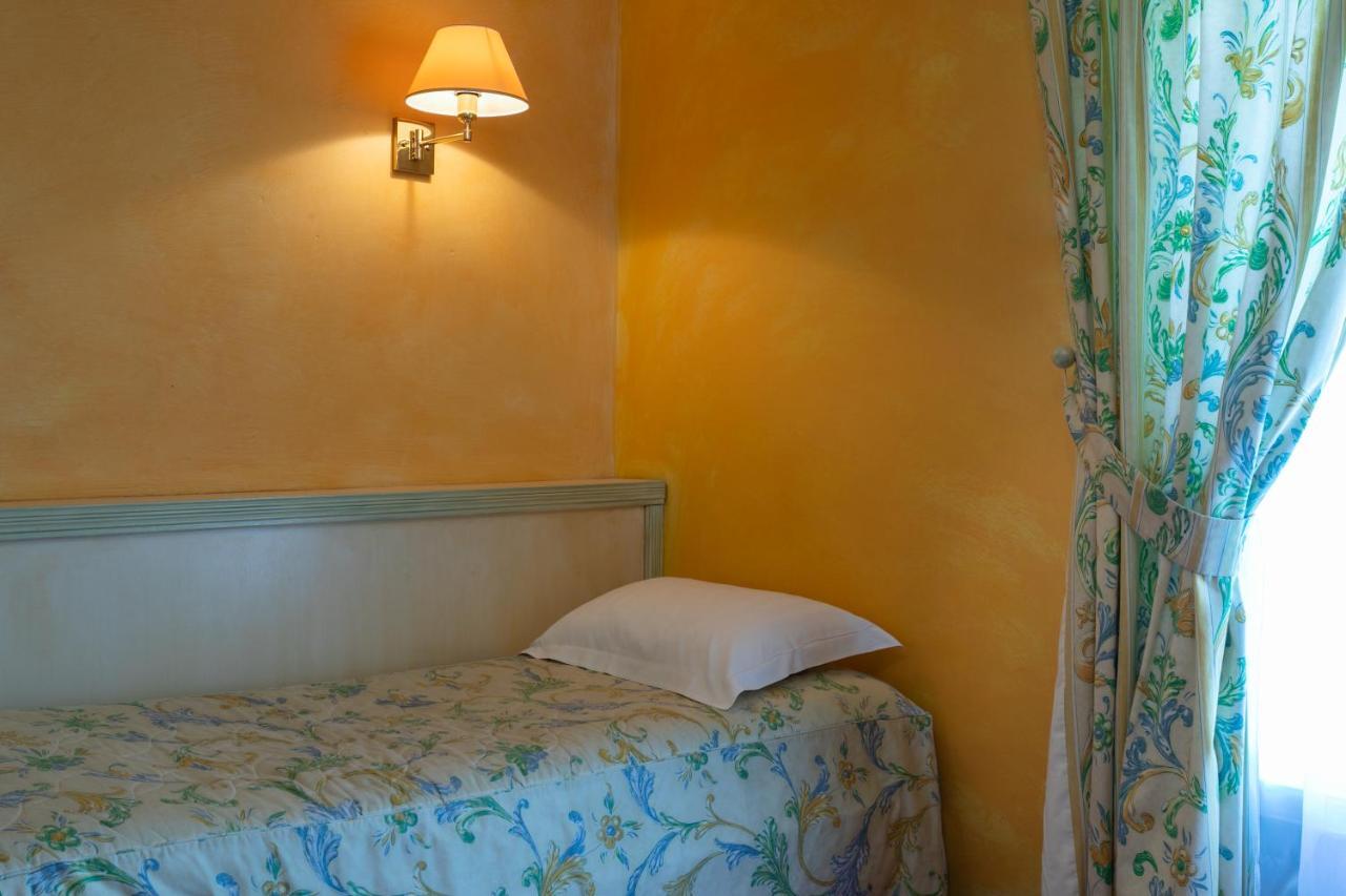 Hotel Mireille Arles Kültér fotó